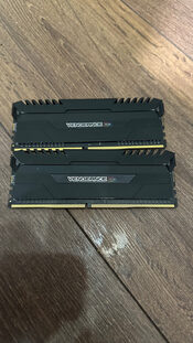 Vengeance RGB 16gb (2x8gb) ddr4 3000mhz ramai