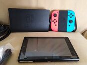Nintendo Switch completa con accesorios for sale