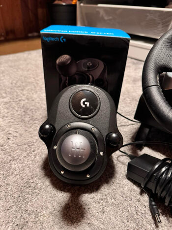 Logitech G29 + Logitech G29 Shifter