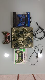 Ps4 Slim camuflaje + mandos + accesorios