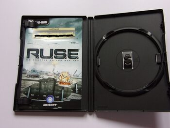 R.U.S.E pc. Estuche con carátula y manual, sin disco.