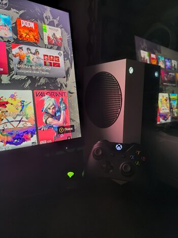 Xbox Series S + Ikraunama baterija 