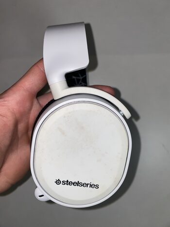 Buy Steelseries Arctis 5 White