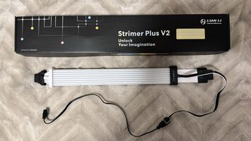 Lian Li - Strimer Plus V2 12vhpwr