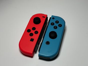 Nintendo Switch Controllers / Kontroleriai