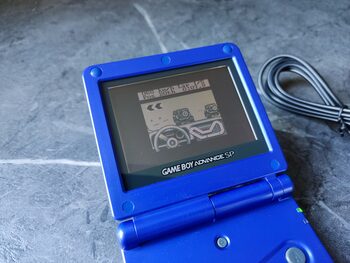 Redeem Game Boy Advance SP su žaidimu