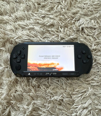 PSP E1000+67 zaidimai+ Minecraft