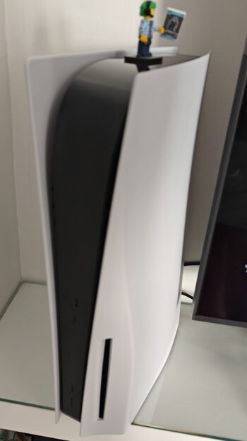 PlayStation 5, Black & White, 825GB