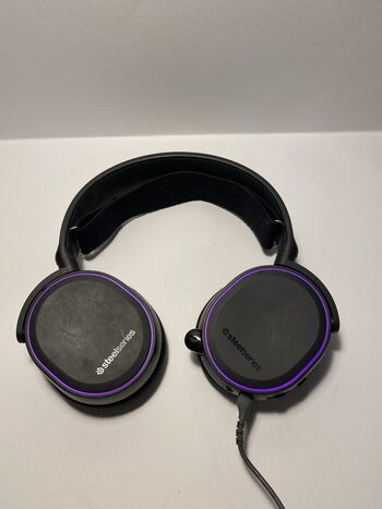 Steelseries Arctis 5 žaidimų ausinės gaming headset. 