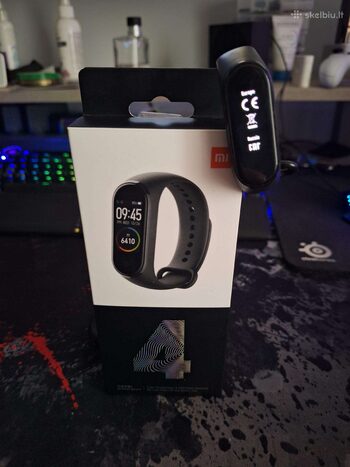 Mi Smart Band 4