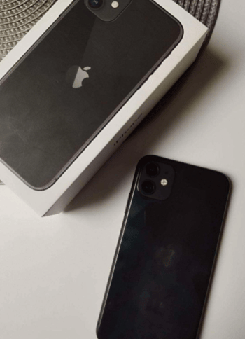 Apple Iphone 11 black 64gb for sale