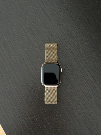 Apple Watch Series 6 Aluminum GPS Gold