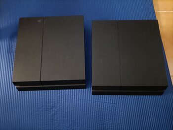Lote 2 unidades PlayStation 4, Black, sin disco duro para piezas