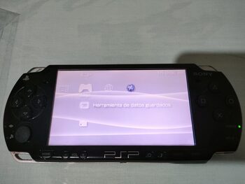PSP 2000, Black