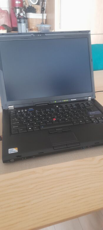 Lenovo Nešiojamas kompiuteris ThinkPad T400 , P8400/4Ramm/128SSD/ Win 11 už 70€ 