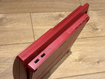 Redeem PlayStation 3 Slim, Scarlet Red, 320GB
