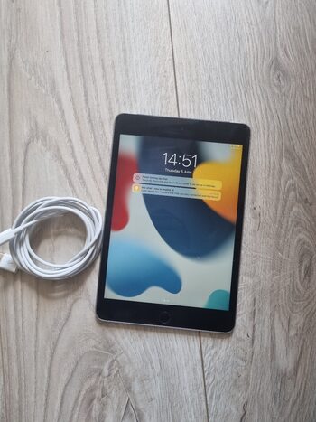 Apple iPad mini 4 128GB Silver (2015)