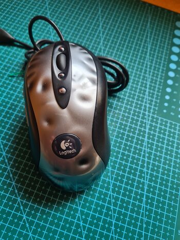 Logitech MX518 optinė žaidimų / gaming pelė