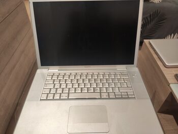 Apple Macbook Pro