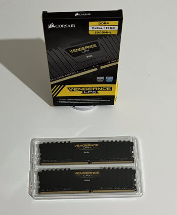 CORSAIR VENGEANCE LPX DDR4 3000 PC-24000 16GB 2X8GB CL15