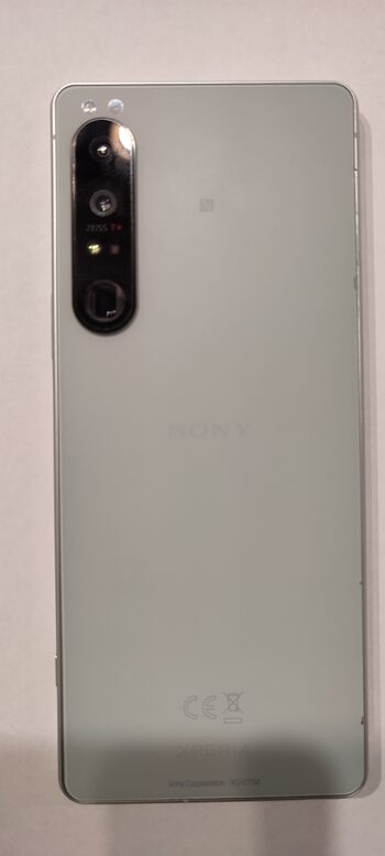 Sony Xperia 1 IV