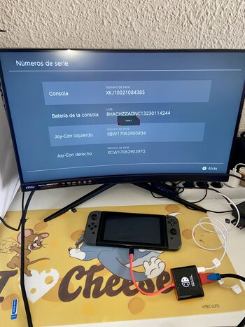 Nintendo Switch V2 con accesorios