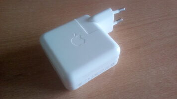 Adaptador de corriente iPod