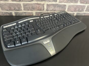 Microsoft Natural Ergonomic Keyboard 400