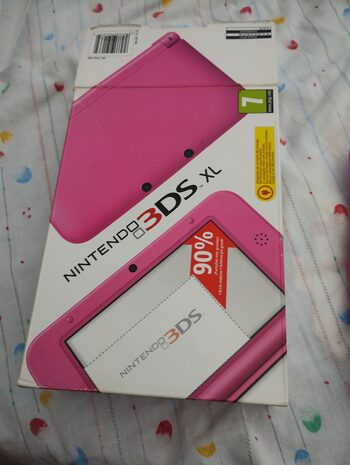Nintendo 3DS XL, Rosa