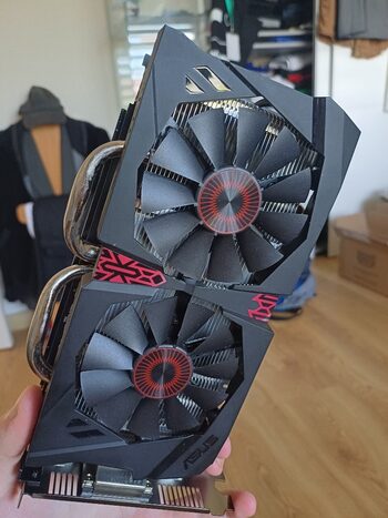 Asus STRIX-GTX950-DC2OC-2GD5-GAMING 2 GB 1165-1355 Mhz PCIe x16 GPU