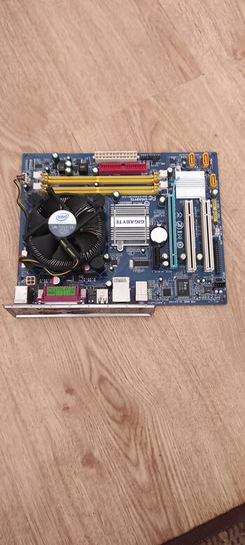 Buy GIGABYTE GA-945GCM-S2L