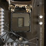 Gigabyte Z490 GAMING X Intel Z490 ATX DDR4 LGA1200 2 x PCI-E x16 Slots Motherboard