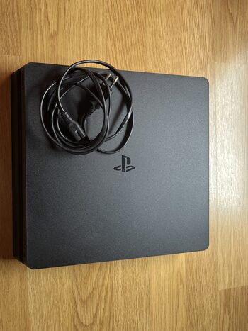 PlayStation 4 Slim, Black, 500GB