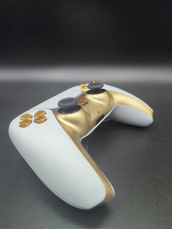 Mando PS5 COMPETITIVO Blanco & Metal Oro