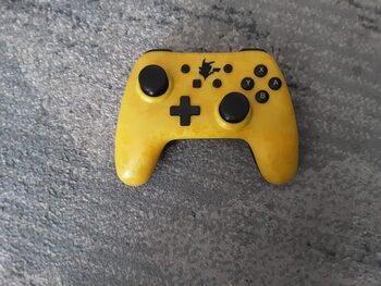 Mando Pikachu Nintendo Switch