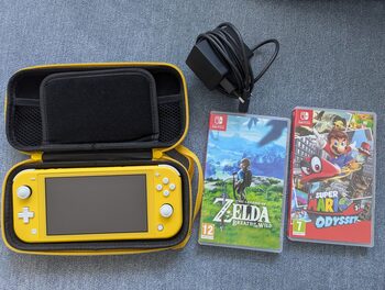 Nintendo Switch Lite, Yellow, 32GB