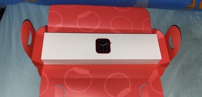 Buy Apple Watch Series 6 Aluminum GPS Red
