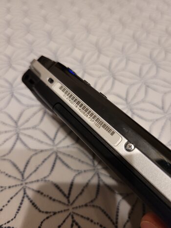 PSP 1003 Piano Black; 2GB; Atrištas.