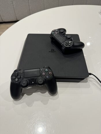 PlayStation 4 Slim, Black, 500GB + FIFA 20 