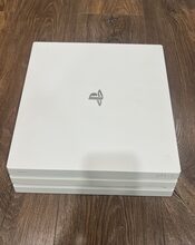 PlayStation 4 Pro, White, 1TB/4 žaidimai/Labai geros bukles