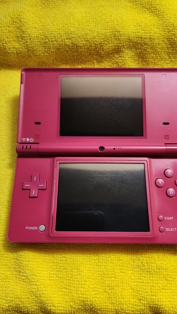 Atrištas Japoniškas Nintendo DSi
