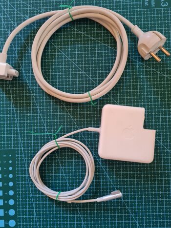 Apple 60W Magsafe Power Adapter + prailgintas maitinimo kabelis
