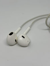 Apple EarPods lightning