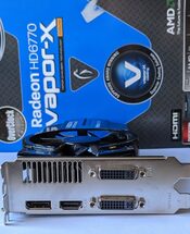 Sapphire Radeon HD 6770 1 GB PCIe x16 GPU