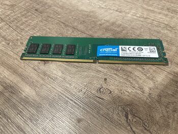 Crucial 8 GB (1 x 8 GB) DDR4-2133 Black / Green PC RAM