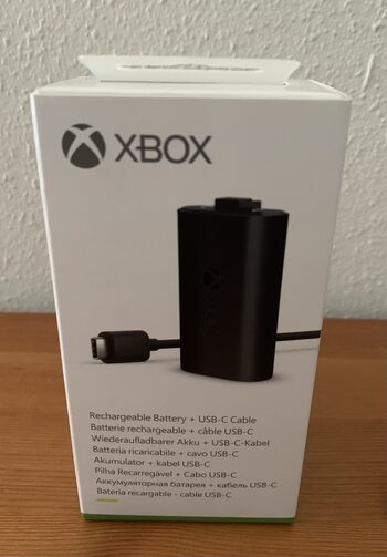 Kit carga y juega de Xbox para mandos Series X|S con Cable USB-C.
