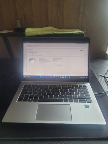 HP Elitebook 120hz ekranas