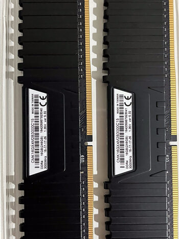 CORSAIR VENGEANCE LPX DDR4 3000 PC-24000 16GB 2X8GB CL15